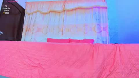 emma online show from October 17, 9:29 pm