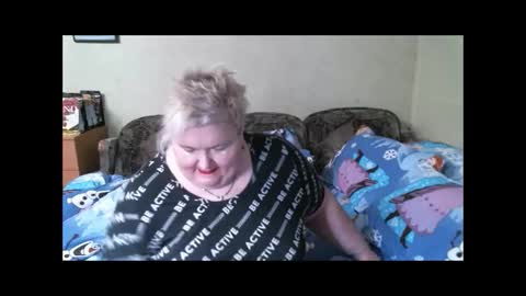 lanacat555 online show from January 7, 3:23 pm