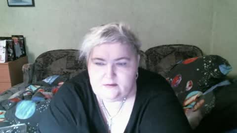 lanacat555 online show from February 2, 3:39 pm