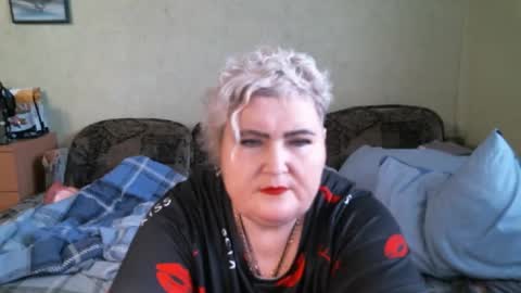 lanacat555 online show from September 18, 12:58 pm