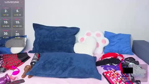 Lana online show from October 5, 2:00 pm