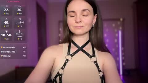 Lana online show from June 10, 9:02 pm
