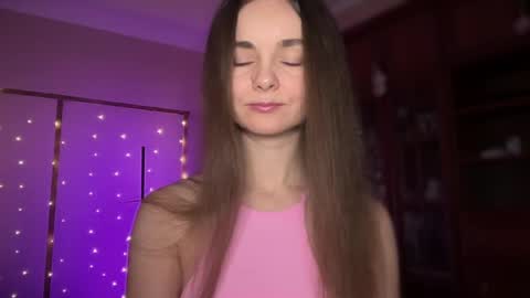 Snapshot of lanaloulou chatting on January 25, 7:16 pm Lana online show from January 25, 7:16 pm