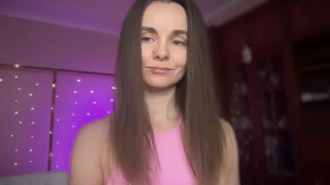 Snapshot of lanaloulou chatting on February 23, 10:16 pm Lana online show from February 23, 10:16 pm