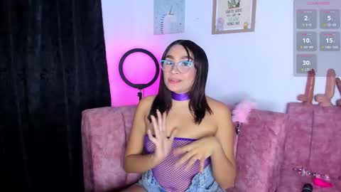 lanasin_ online show from January 31, 11:14 pm