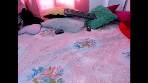 Snapshot of lanastone86 chatting on October 9, 1:59 pm lanastone86 online show from October 9, 1:59 pm