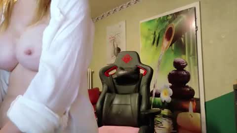 Lana online show from October 19, 8:22 pm