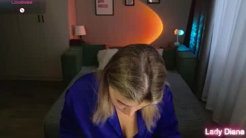 LancasterMiss online show from October 3, 1:27 pm