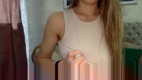 Snapshot of langoria chatting on September 22, 2:04 pm langoria online show from September 22, 2:04 pm