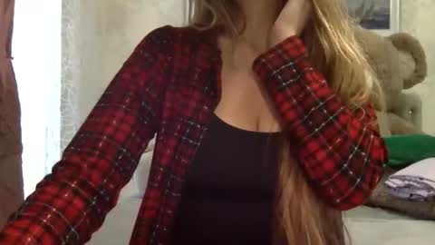 Snapshot of langoria chatting on October 10, 1:49 pm langoria online show from October 10, 1:49 pm