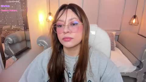 Lanna online show from October 22, 11:48 am