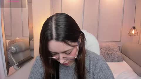 Lanna online show from October 10, 11:37 am