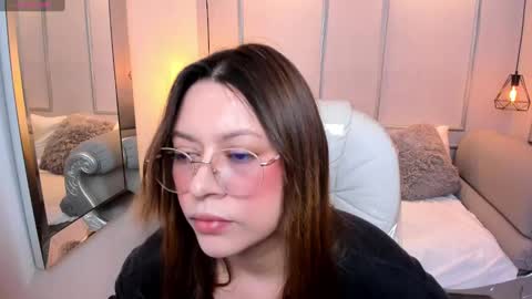 Lanna online show from October 6, 11:49 am