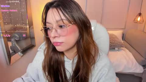 Lanna online show from October 11, 11:47 am