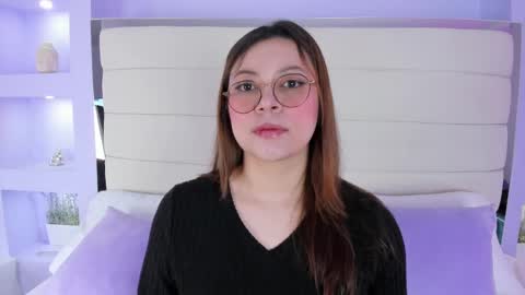 Lanna online show from February 17, 11:55 am