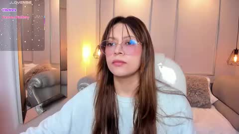 Lanna online show from October 17, 11:57 am