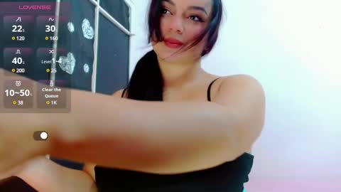 Lanna online show from December 12, 12:44 pm