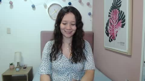 Lanna online show from April 8, 1:35 pm