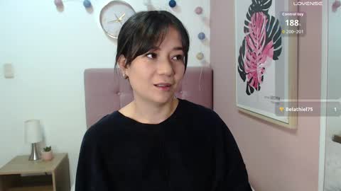 Lanna online show from September 19, 1:43 pm