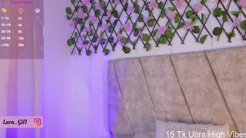 Lara Gill online show from September 24, 1:43 pm