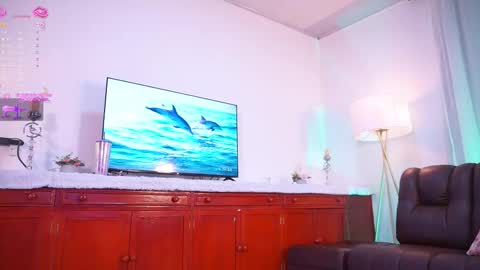 Snapshot of lara_giraldo chatting on October 29, 12:48 am Hello Guys I am Lara Giraldo WELCOME To my room online show from October 29, 12:48 am