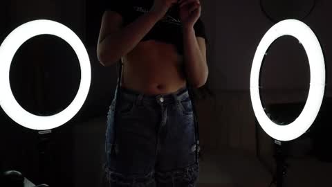 Lara Madisson online show from November 10, 4:51 am