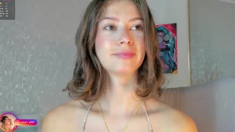 Snapshot of laralane_ chatting on October 15, 1:46 pm Lara  online show from October 15, 1:46 pm