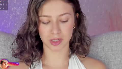 Snapshot of laralane_ chatting on October 13, 1:14 pm Lara  online show from October 13, 1:14 pm