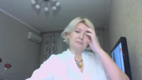 laramrs online show from October 9, 4:22 pm