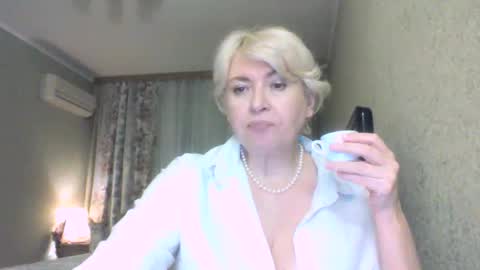 laramrs online show from February 28, 5:56 pm