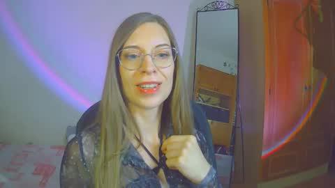 Snapshot of larawintersxxx chatting on September 23, 11:03 pm larawintersxxx online show from September 23, 11:03 pm