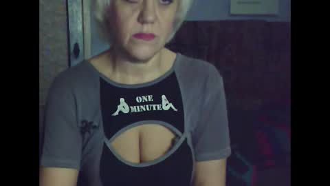 larisaq4ugo24 online show from January 11, 7:49 am