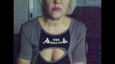 larisaq4ugo24 online show from February 3, 8:13 am