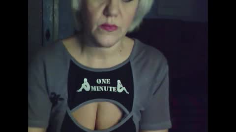 larisaq4ugo24 online show from January 10, 7:25 am
