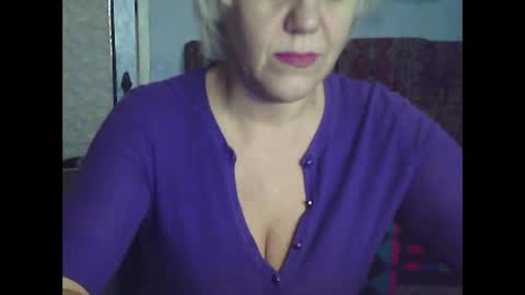 larisaq4ugo24 online show from January 4, 8:28 am