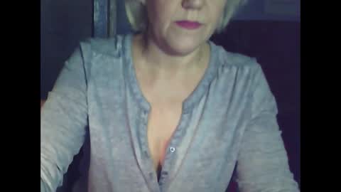 larisaq4ugo24 online show from January 22, 9:02 am