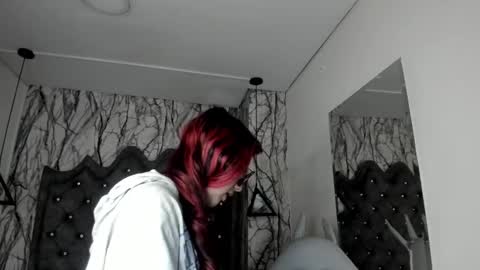  Lari online show from January 9, 3:04 am