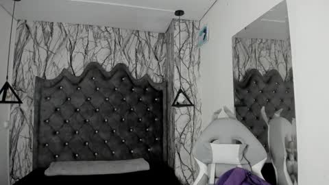  Lari online show from December 22, 2:39 am