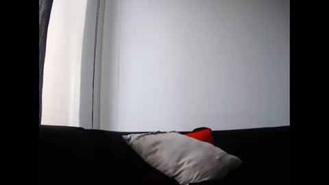 latiinvenushot online show from January 14, 3:50 pm