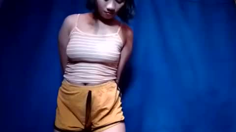 latina_shaine online show from March 25, 2:28 am