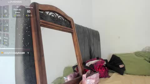 Snapshot of latinaastepmomm chatting on September 29, 2:33 pm angelina  online show from September 29, 2:33 pm