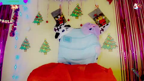 paula online show from December 12, 5:31 am