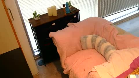 latinamommysilvana online show from February 25, 10:52 pm