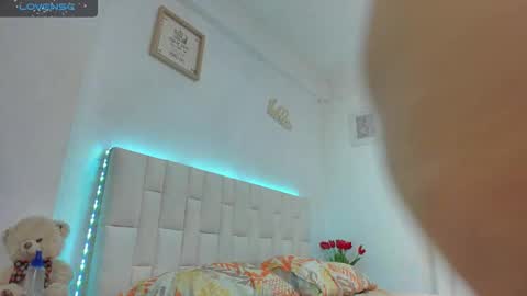 Vanessa online show from December 16, 2:39 am