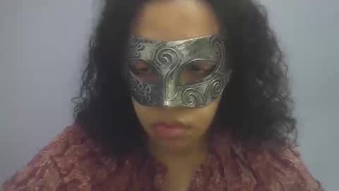 latraviata923581 online show from November 20, 3:13 pm