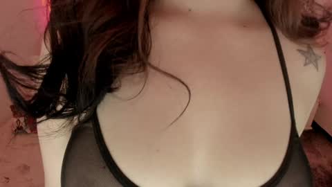 Laura online show from December 20, 6:08 am