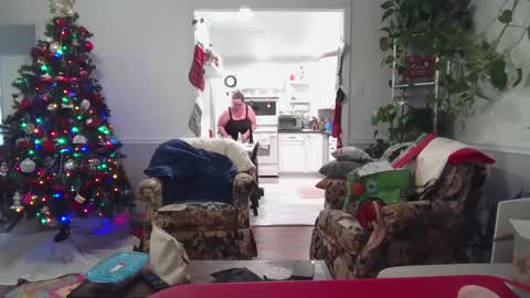 LauLauMa online show from December 23, 1:29 am