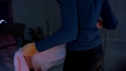 Laura online show from December 30, 6:20 am