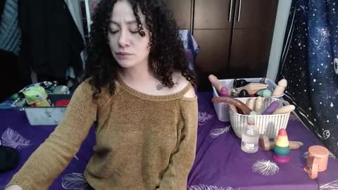 Snapshot of laura_anal_ chatting on September 10, 10:32 pm Wen online show from September 10, 10:32 pm