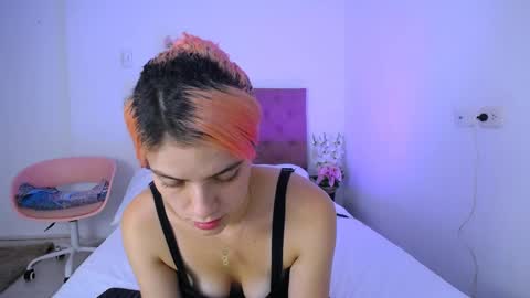 LAURA online show from January 9, 3:23 pm